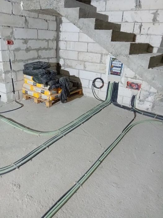 Electrician autorizat ANRE 24/7. Instalatii electrice si automatizari