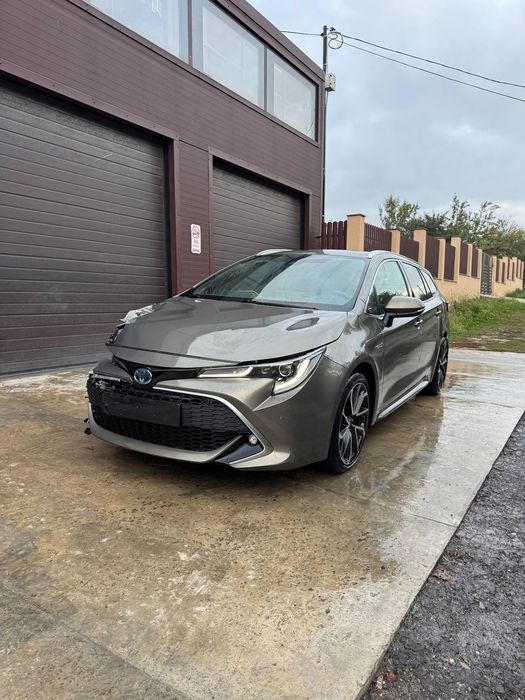Toyota Corolla 2.0 Hybrid Touring Sport Exclusive plus 2021 extra full usor avariat