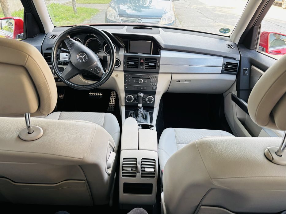 Vănd Mercedes Benz GLK