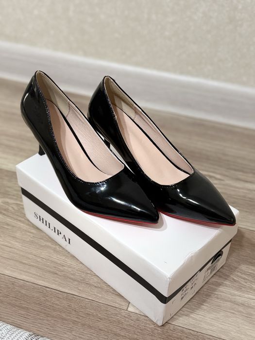 Каблук, обувь женская, 37 размер