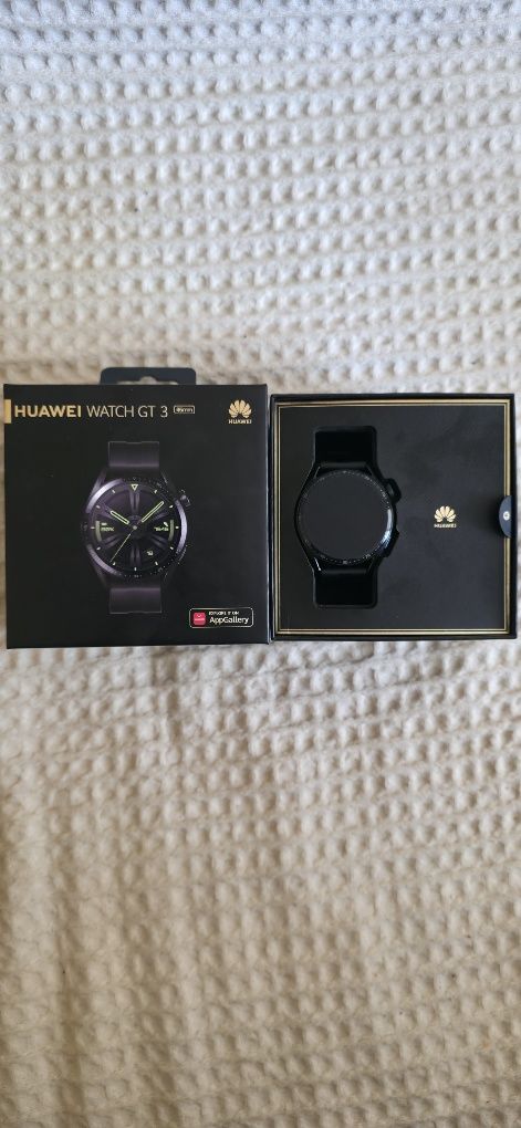 Продавам смарт часовник Huawei Watch GT3