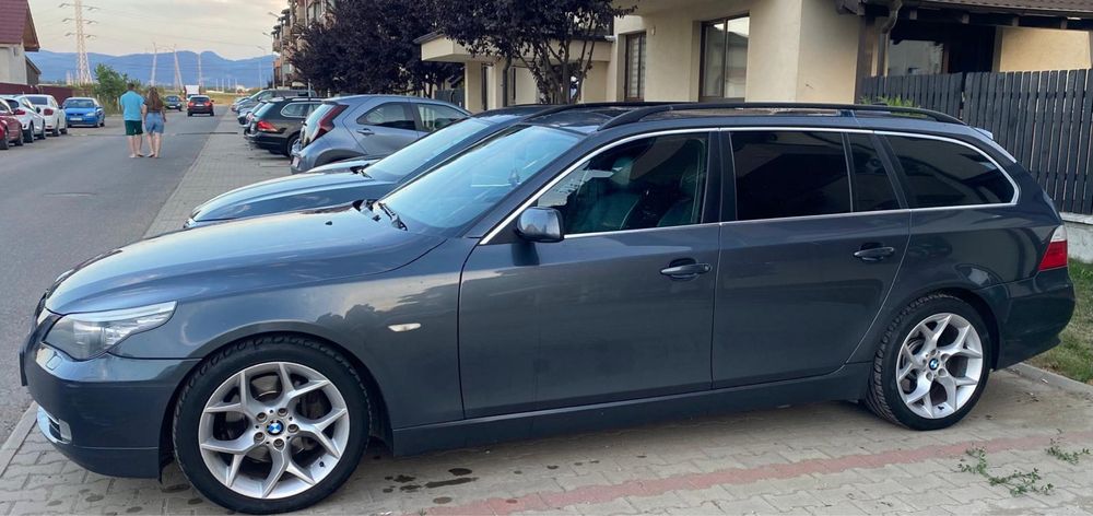 BMW 520d Touring (E61 LCI) – 2.0 Diesel 177 CP – Automat -2009 – Gri