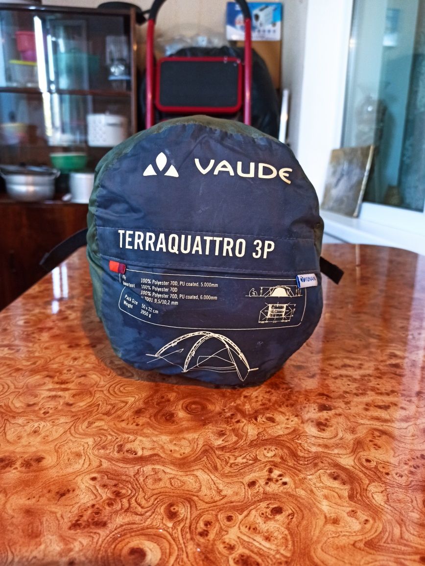 Палатка VAUDE terraquatrro 3P