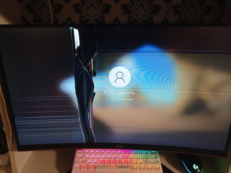 Монитор AOC сломаный