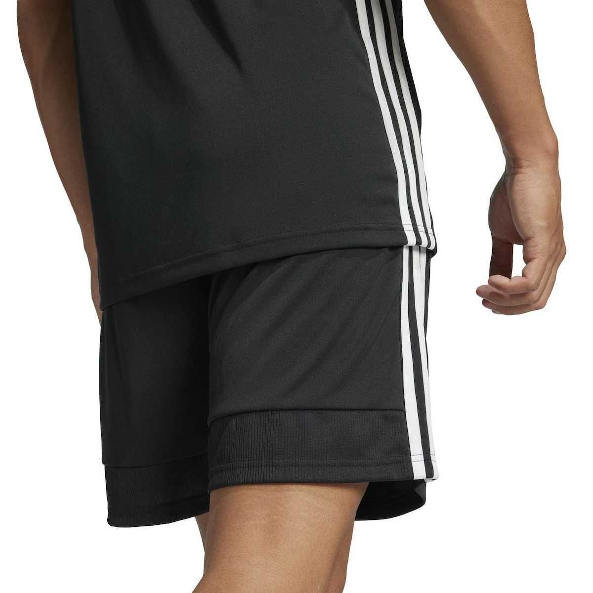 Промо! Adidas оригинални къси панталони