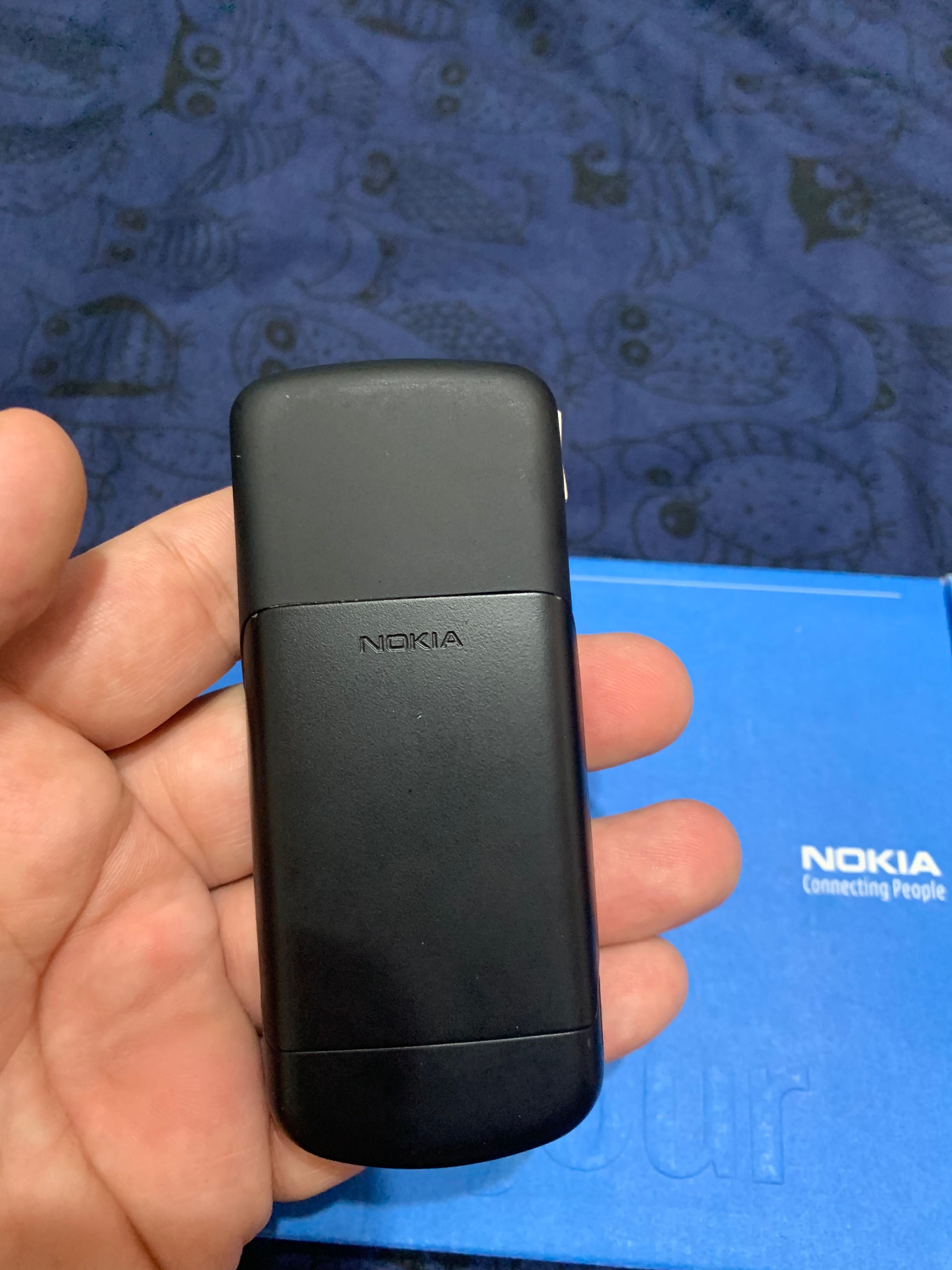 Nokia 8600 original