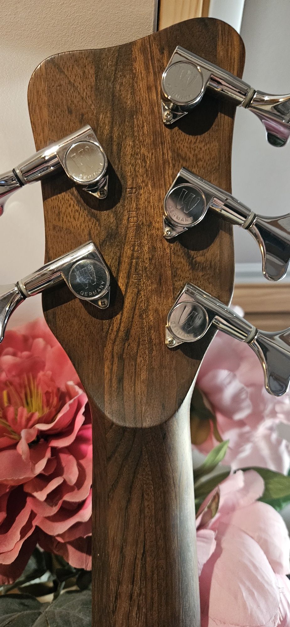 Бас китара Warwick Corvette Std.