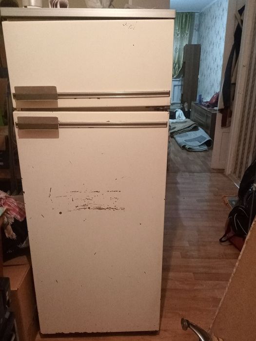 Холодильник в рабочем состоянии