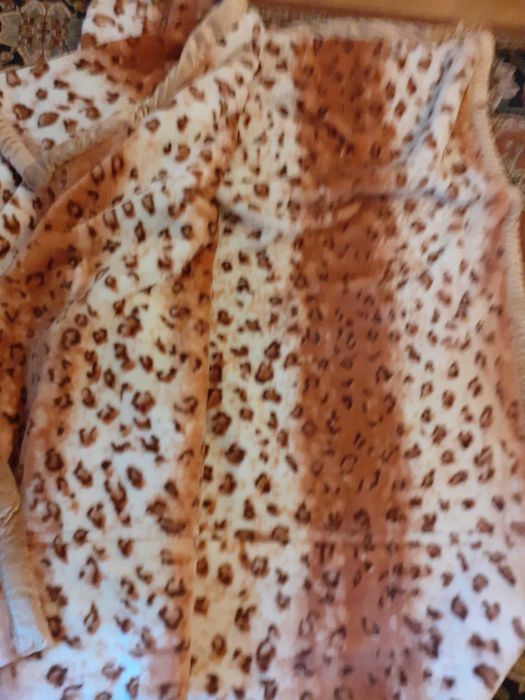 Pătură dimensiuni 1,50 m/2 m