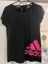 Vând tricou adidas