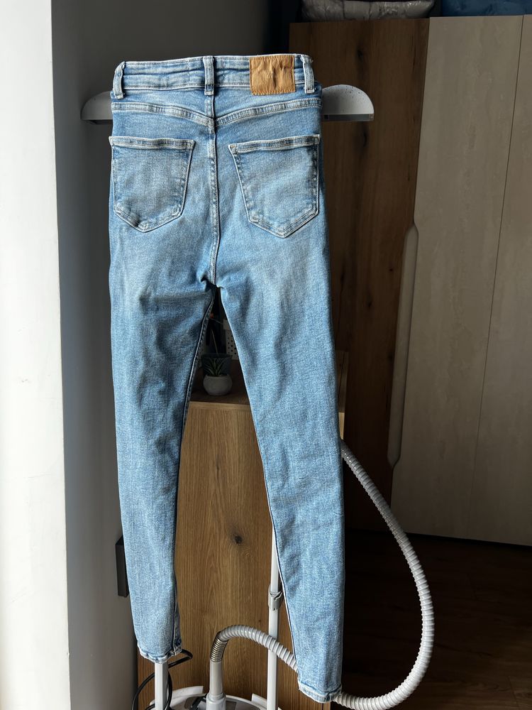 Лот дънки zara размер 34