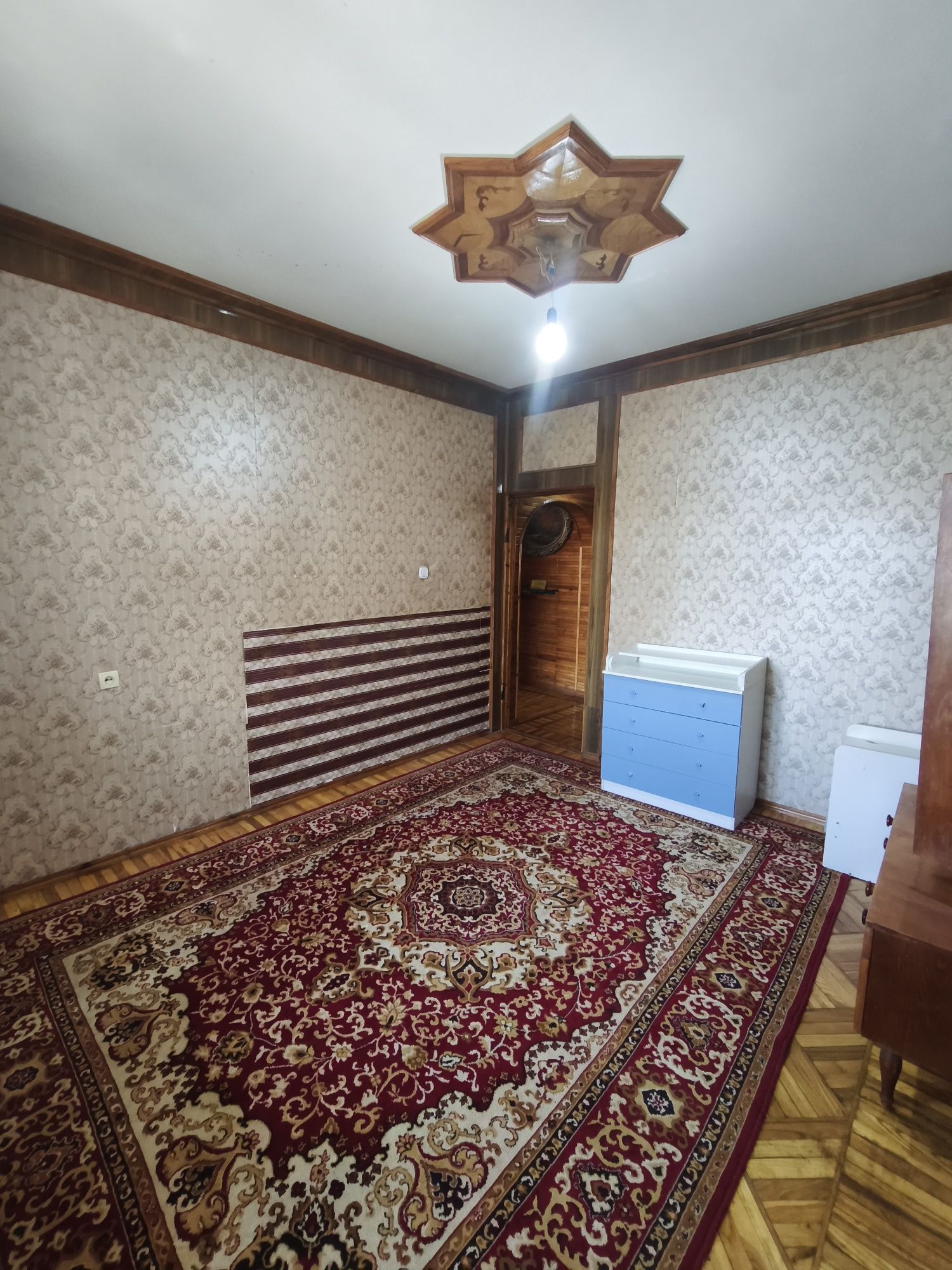 Продается 3/4/4 sotiladi
