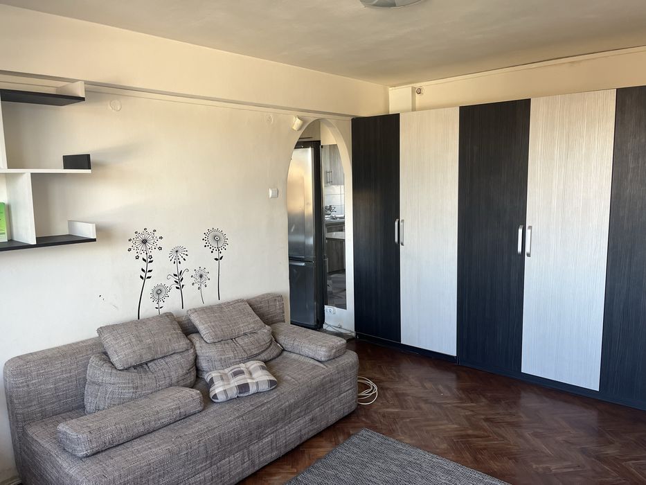 De inchiriat apartament cu 2 camere