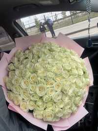 Розы 105 штук белые  40 см