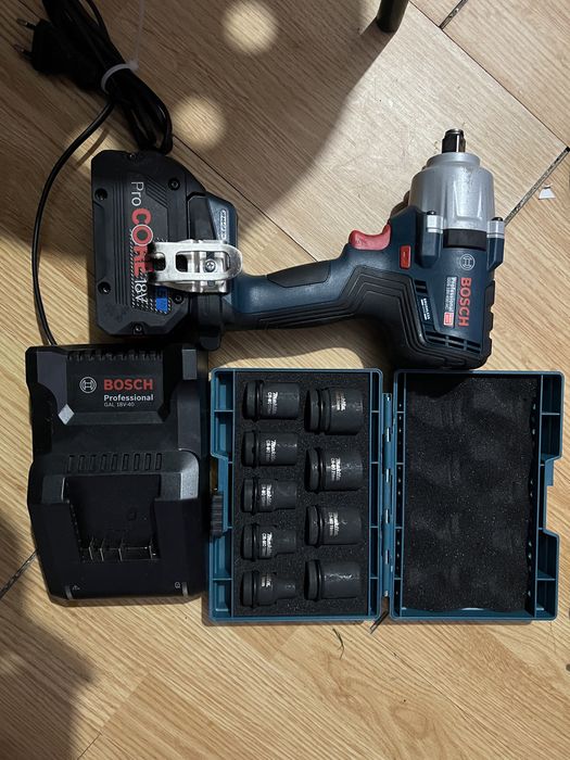 Vand pistol cu impact bosch GDS 18v-450 HC