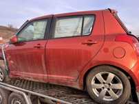 Dezmembrez Suzuki Swift