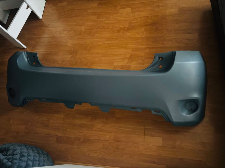 Задна броня Toyota