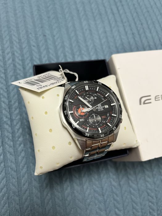 Vand urgent !!Ceas Casio Edifice EFR-556D