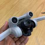 DJI Mini 3 Pro – ca nouă, cu 2 gentuțe si set filtre