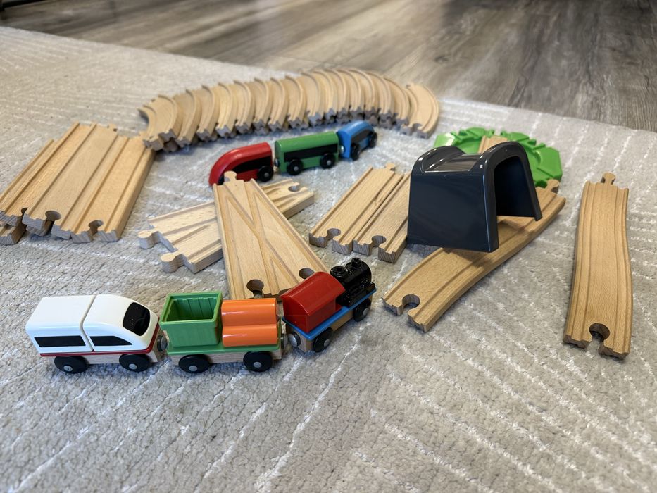Комплект Дървени влакчета с релси от ИКЕА