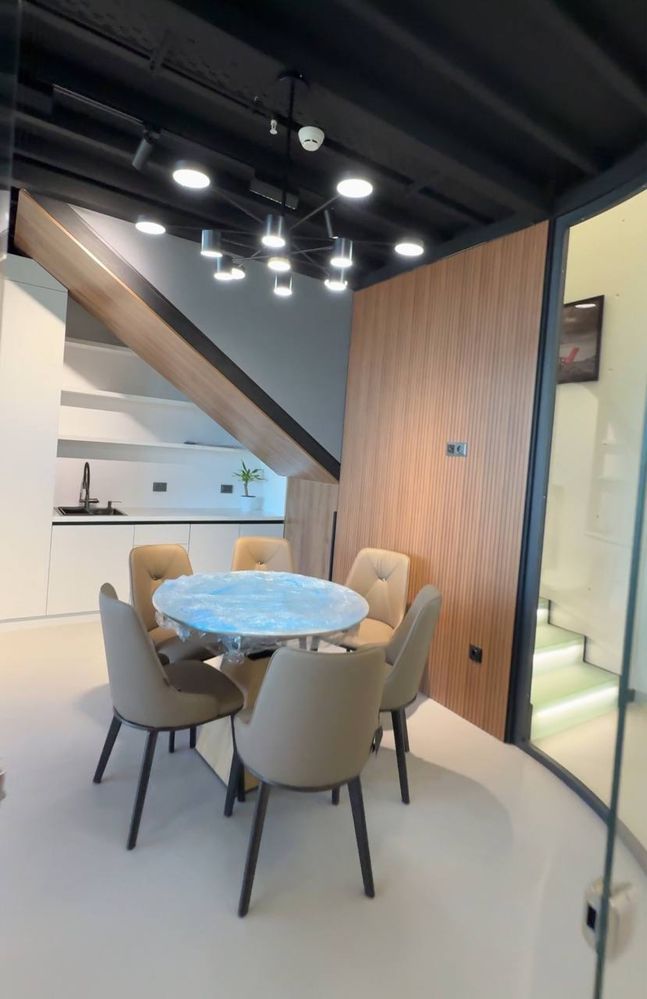 Аренда Nest One Офис с панорамным видом 90м2