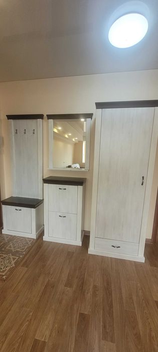 Продам мебель для прихожей