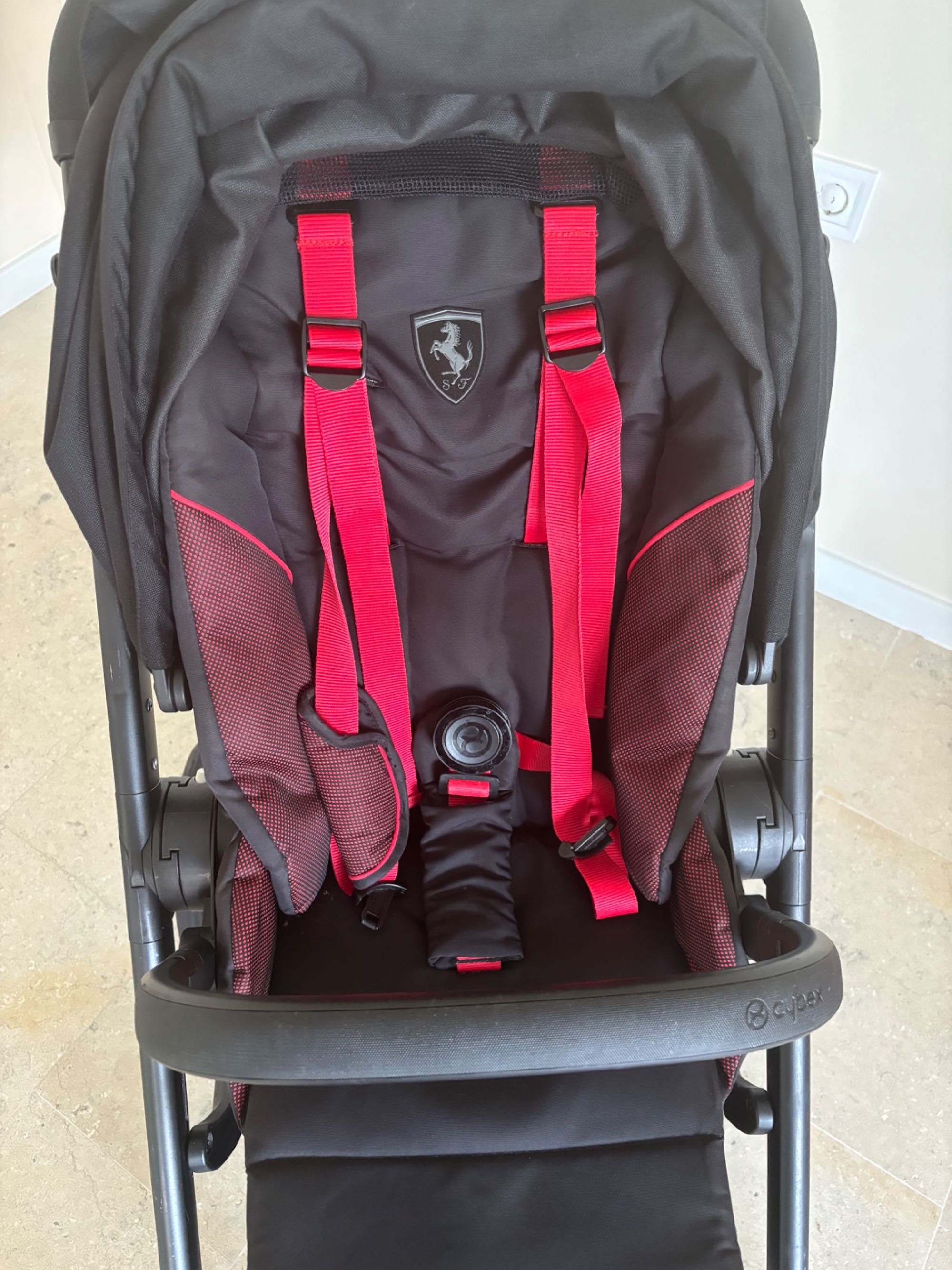 Cybex Balios s lux Ferrari edition