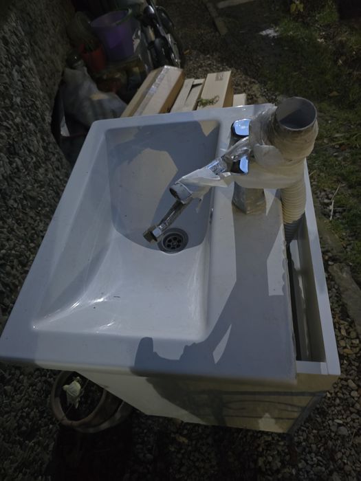 Тумба с раковиной