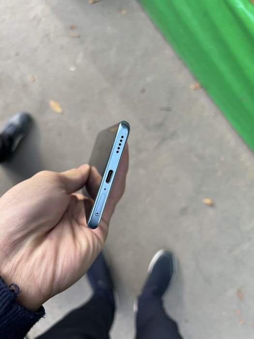 Honor X9C holati yangi
