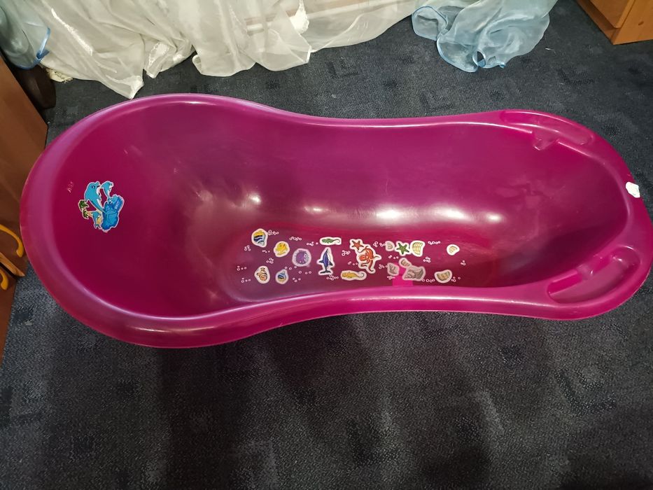 Продам детскую ванночку.