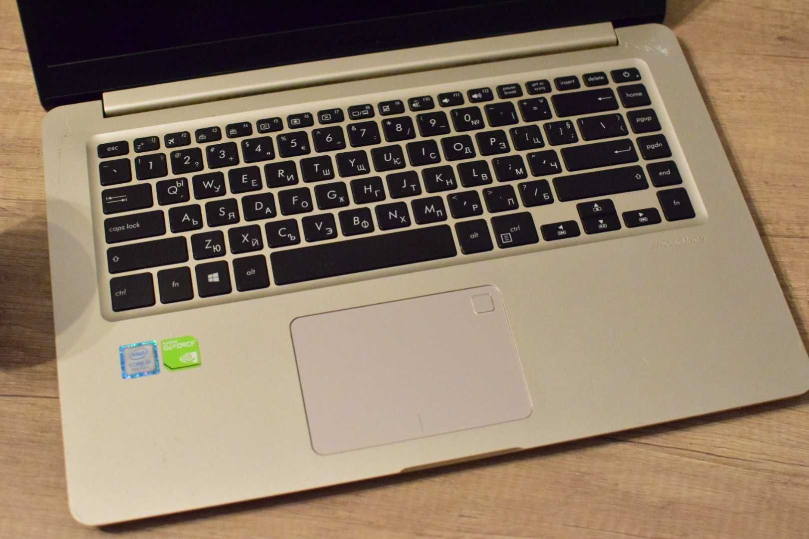 Лаптоп ASUS Vivobook S15 S510