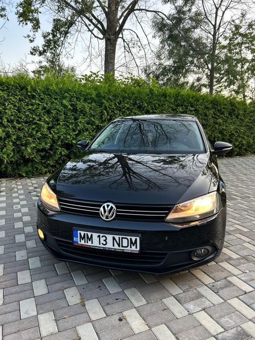 Vând VW Jetta an 2012