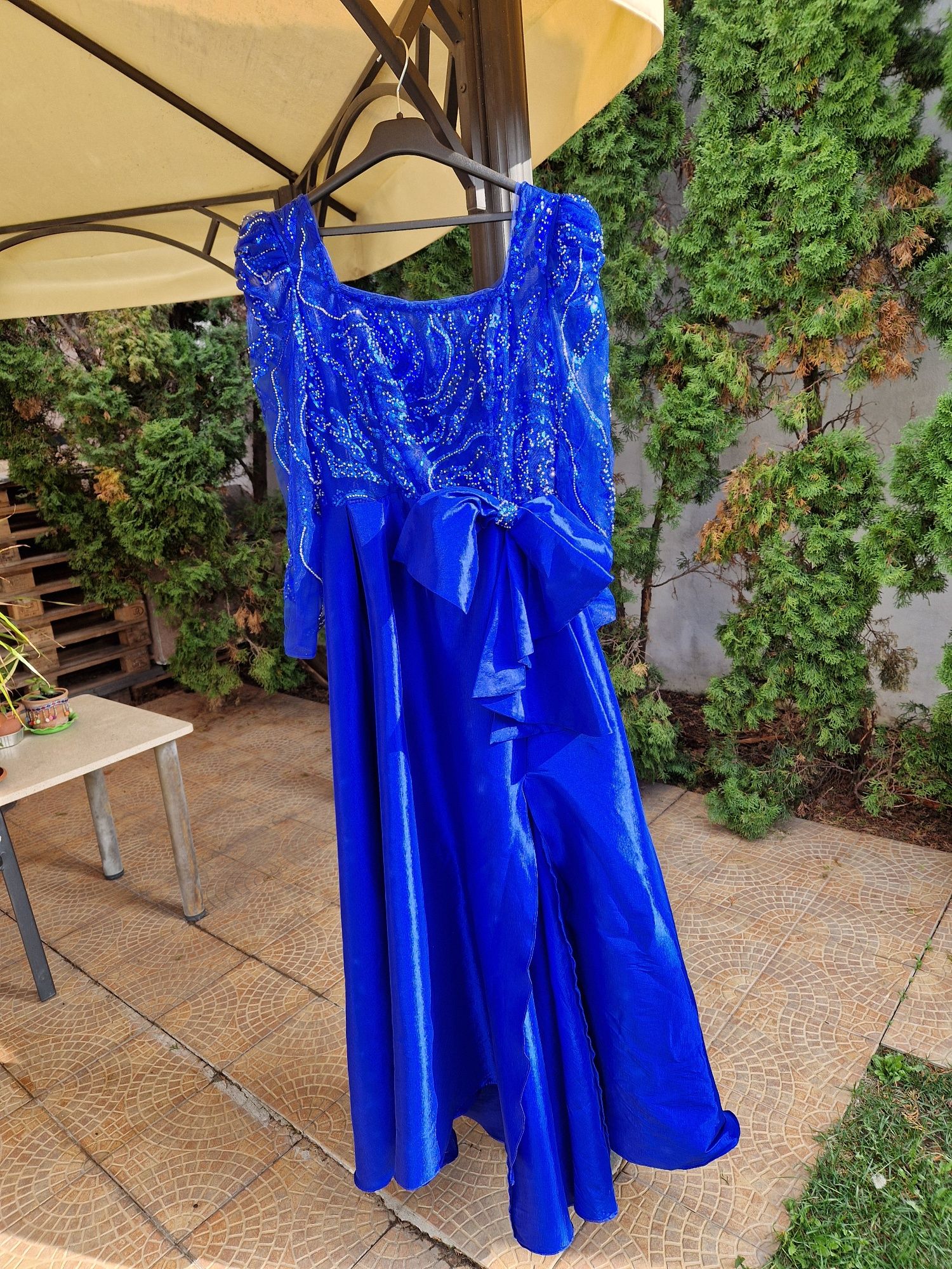 Vand rochie eleganta deosebita albastru, Marimea L