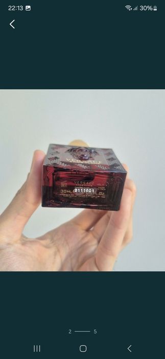 Versace Eros Flame 30 ml apă de parfum EDP din 2021
Este din loturile