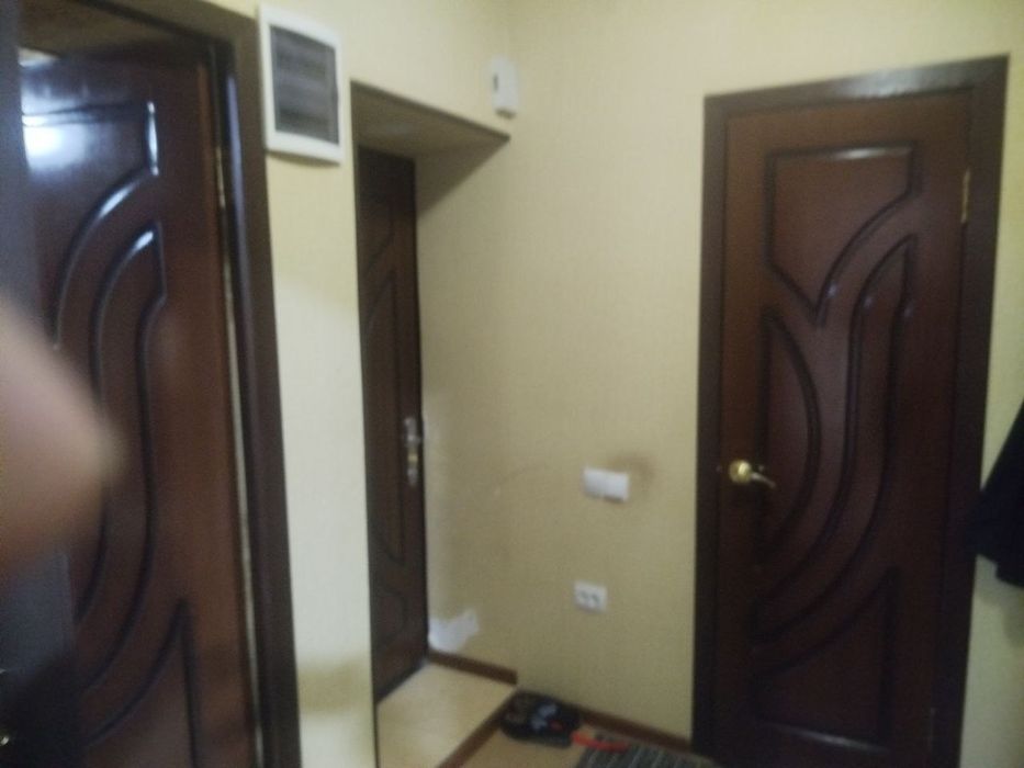 Yunusobod 18 kv 2 xona sptiladi