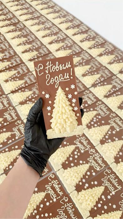 Корпоративные подарки на Новый год. Новогодние шоколадки ручной работы