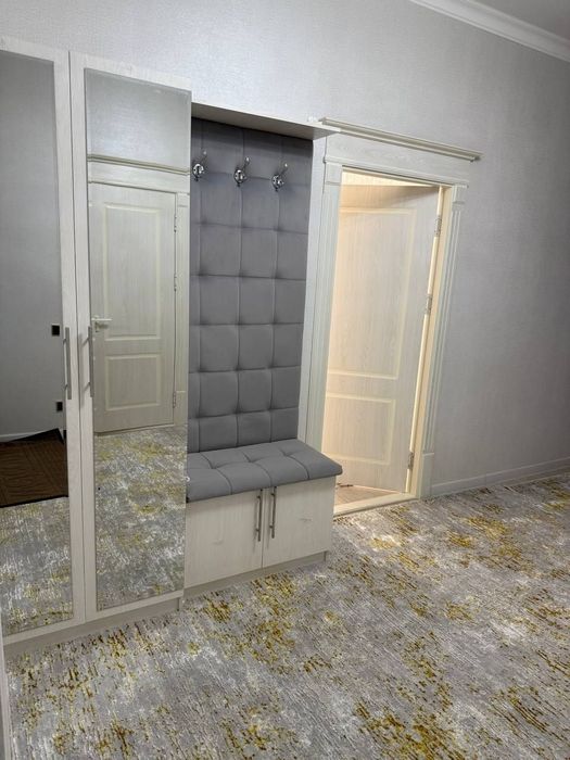 Беззакс Кунлик 3 хоналик квартира