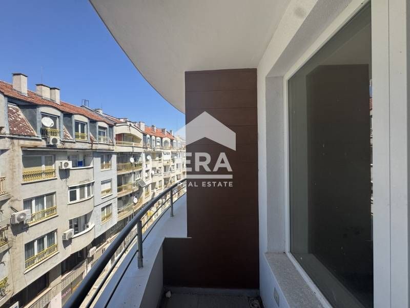 Тристаен апартамент ново строителство