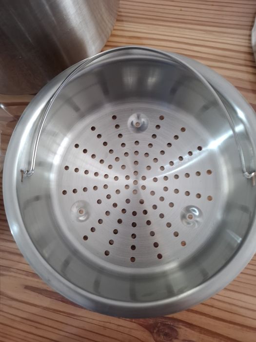 Тенджера под налягане Tefal