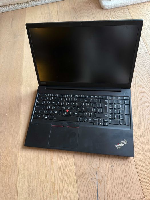Лаптоп ThinkPad E15