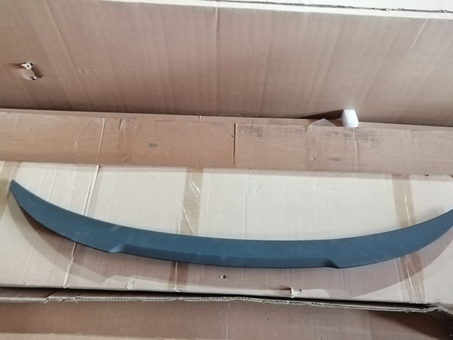 Eleron portbagaj BMW F32 M4