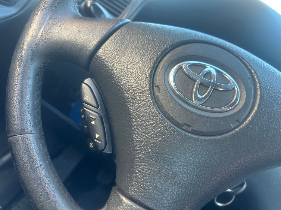 Тойота Корола 2.0 дизел 116 к.с. 2003 г. НА ЧАСТИ