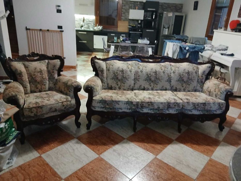 Canapea Inflorata cu 2 Fotolii