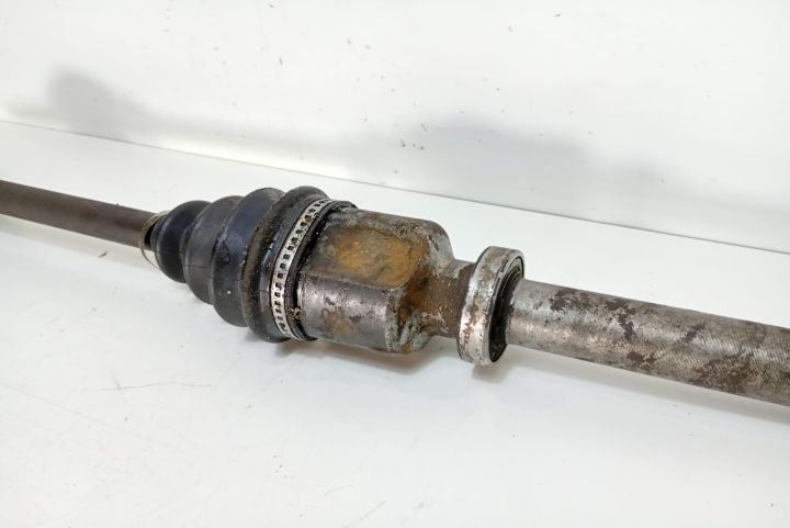 Planetara dreapta  1.5 dci Dacia Logan prima generatie (facelift) ser