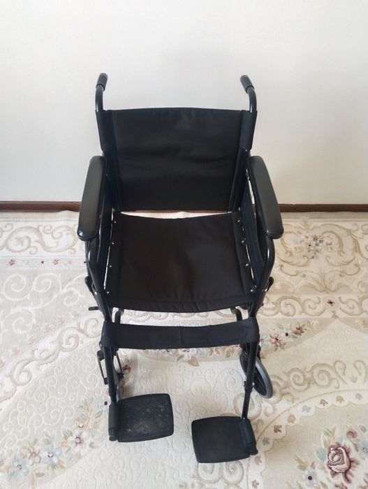 Инвалидная коляска