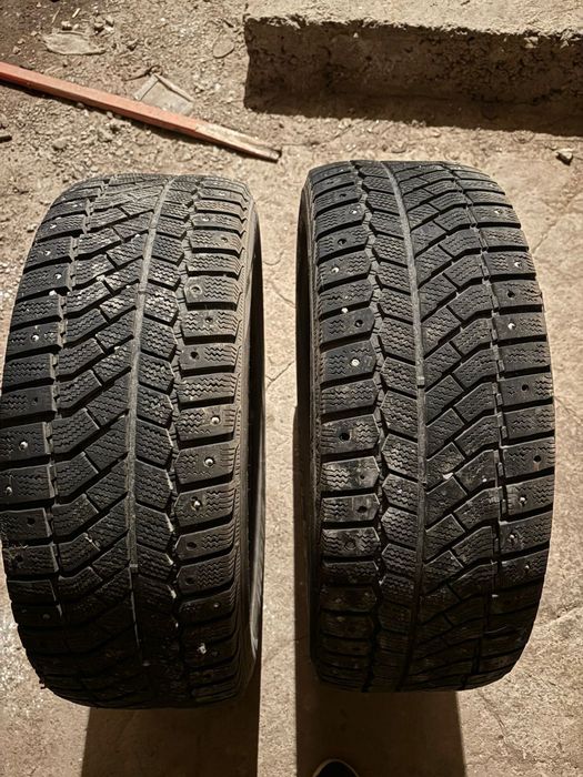 Продам зимние шины в хорошем состоянии