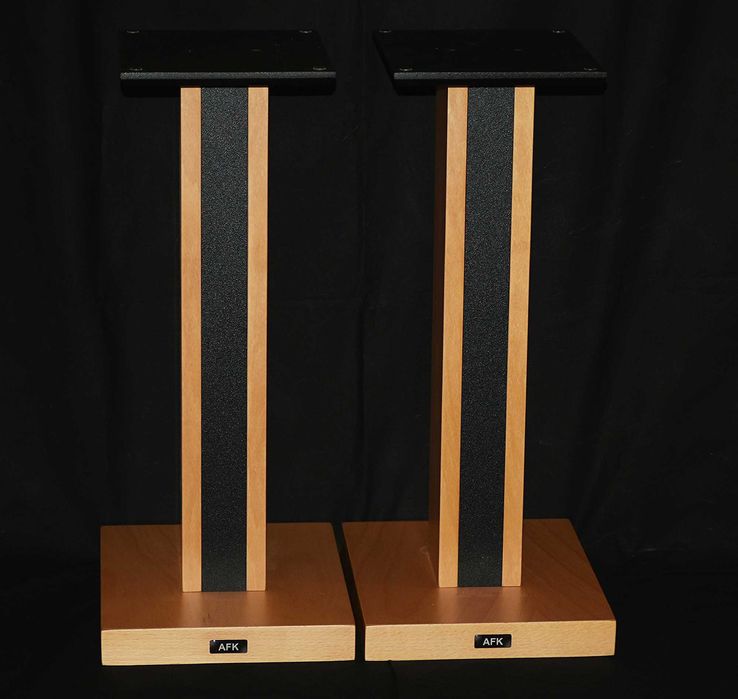 Стойки за тонколони Бук