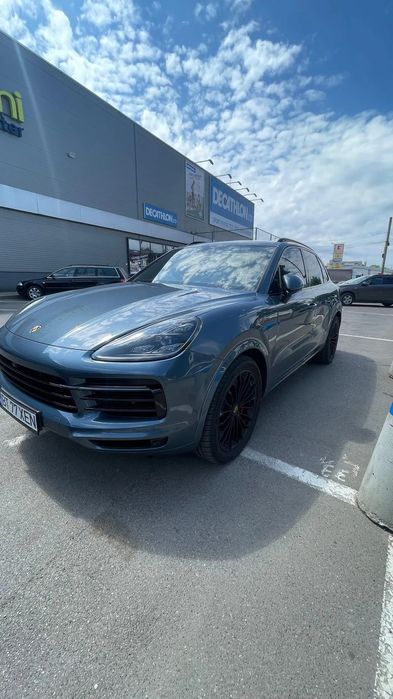 Porsche Cayenne Porsche Cayenne S 2.,9 benzină, 441CP