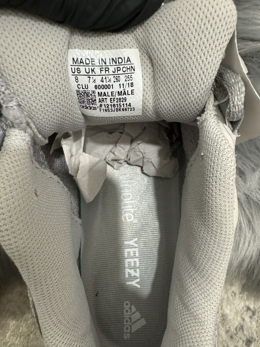 36-46 Yeezy 700 Static Reflective
