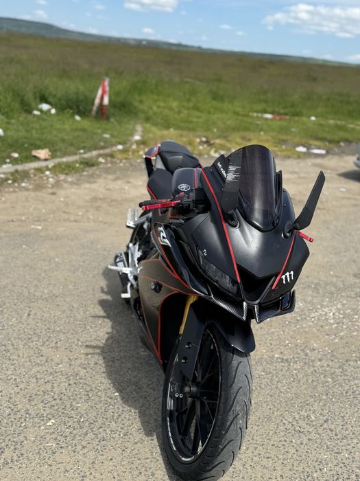 Yamaha yzf r125 2020